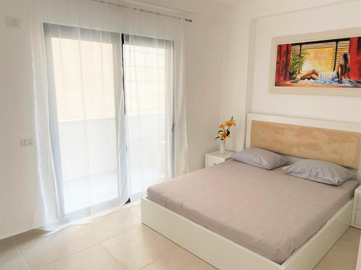 Sea View Apartment Elite2 Saranda Kültér fotó